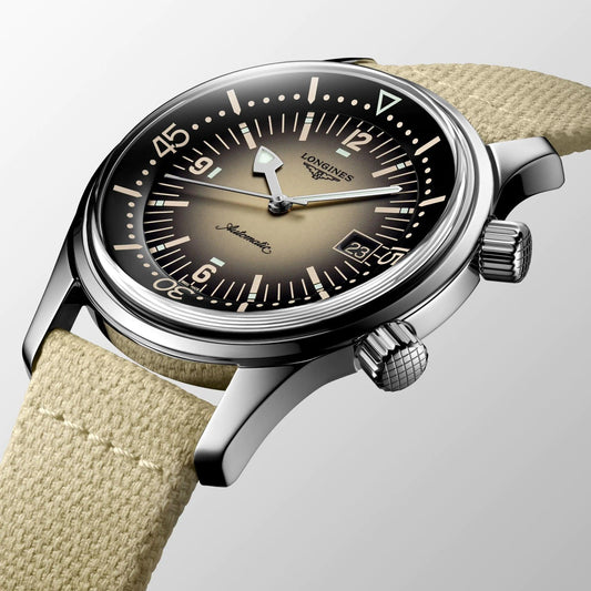 ロンジン レジェンド ダイバー ウォッチ 42mm ベージュ 自動巻き ステンレススチール L3.774.4.30.2