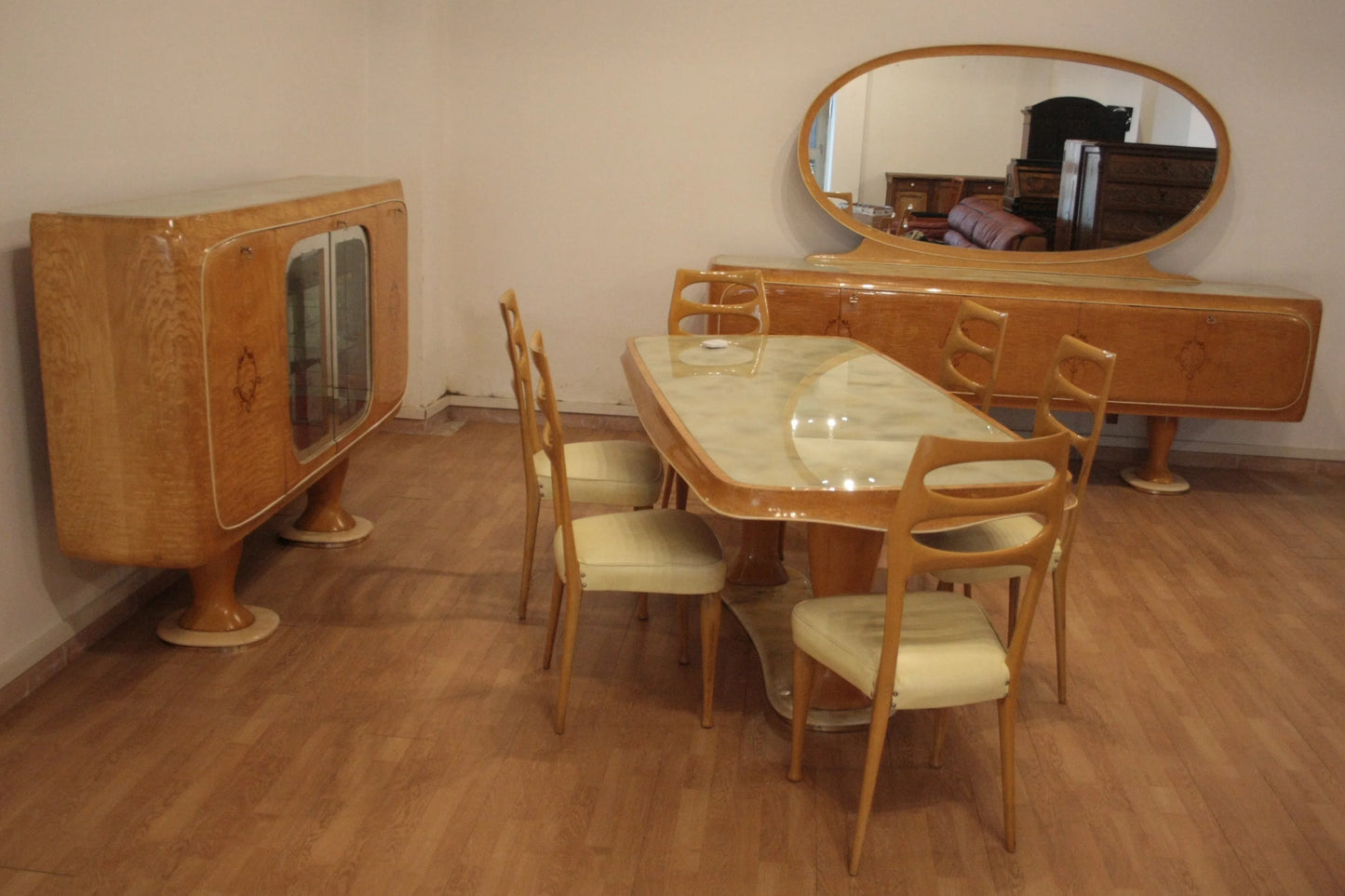 Mobile bar credenza vittorio dassi anni 50 in legno vintage colore scuro credenza mid-century moderna raffinata