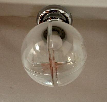 Lampada da soffitto cromata con globi in vetro soffiato di murano italia anni 60 e base in cromo brillante