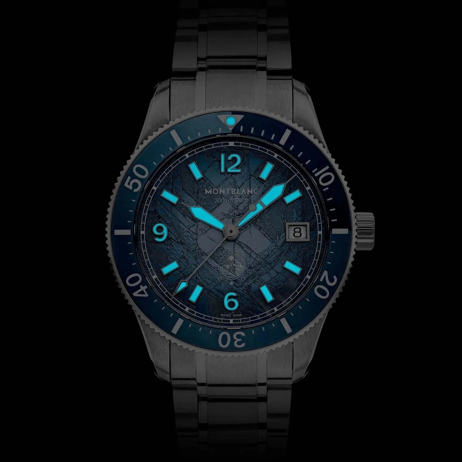Montblanc iced sea automatic orologio subaquatik 30mm con quadrante blu e indici turchese luminosi in acciaio