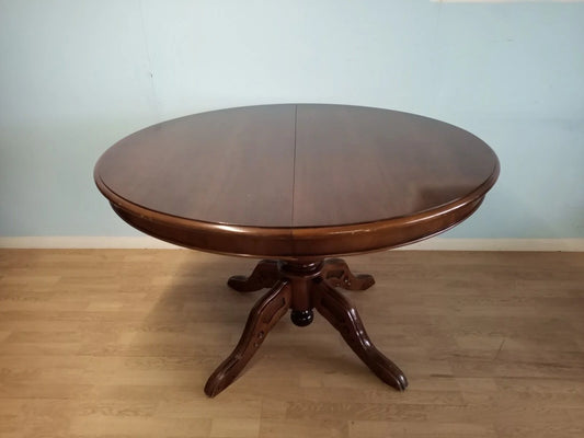 Tavolo tondo allungabile stile luigi filippo in legno con base a piedistallo e gambe intagliate per casa vintage anni 1970