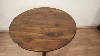 Tavolo tondo ottocento in noce stile umbertino vintage con finitura tinta su legno