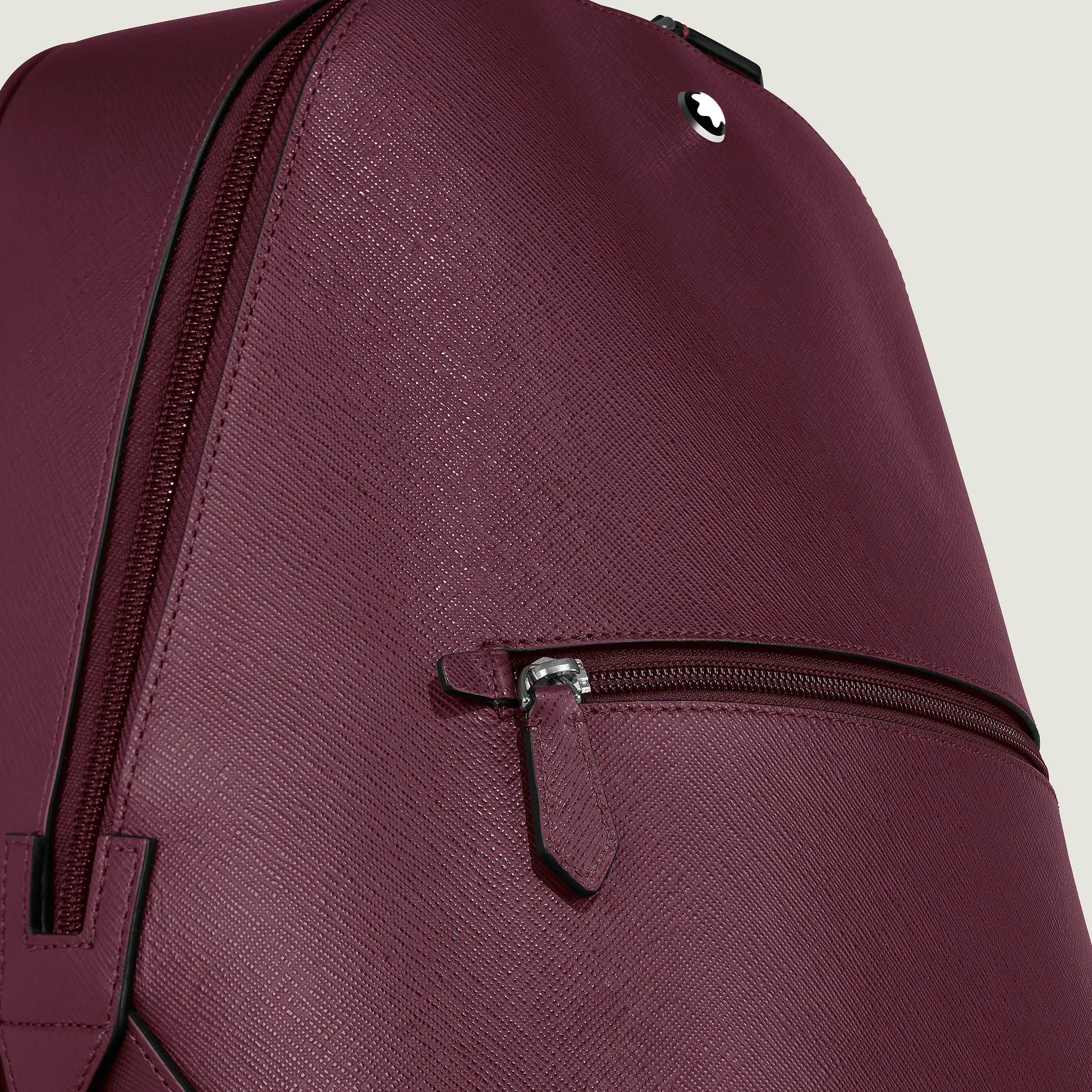 Montblanc zaino sartorial cassis 199361 in pelle bordeaux con cerniere nere e logo argento creativo montblanc marco